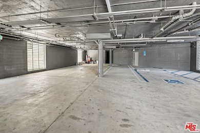 819 E La Palma Dr unit 3, Inglewood, CA 90301 - photo 5