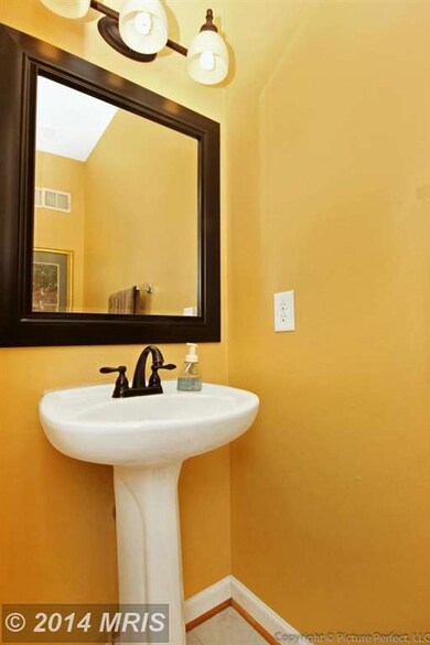 106 Phoenix Ct, Walkersville, MD 21793 - photo 4