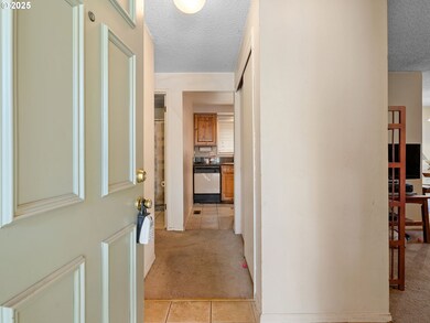 19911 SW Southview St, Beaverton, OR 97007 - photo 7