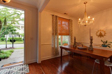 2453 Kings Gate (5)
