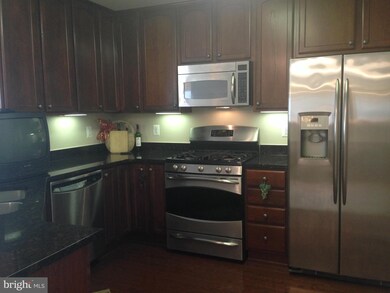 2807 Chinkapin Oak Ln unit 220, Woodbridge, VA 22191 - photo 5