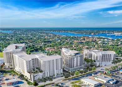 1925 Metropolitan Blvd unit PH1, Naples, FL 34112 - photo 3