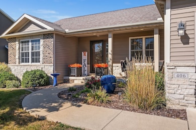 406 Raef Rd, Downs, IL 61736 - photo 3