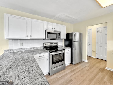 517 Cascade Walk, McDonough, GA 30253 - photo 5