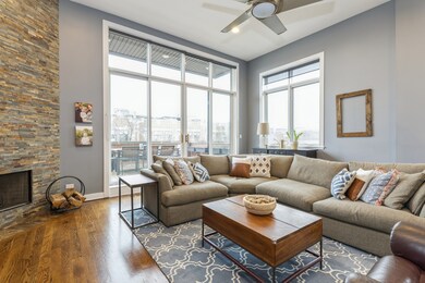 4842 N Damen Ave unit 4, Chicago, IL 60625 - photo 2