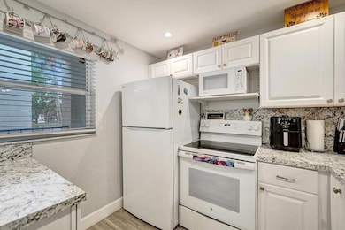 9480 Poinciana Place unit 201, Davie, FL 33324 - photo 7