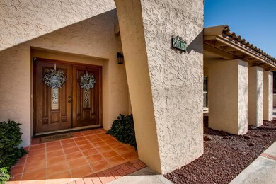 2401 E Cholla (3)