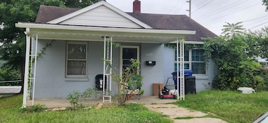 1502 Elm St, Cambridge, OH 43725 - photo 4