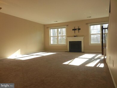 5764 First Landing Way unit 104, Burke, VA 22015 - photo 7