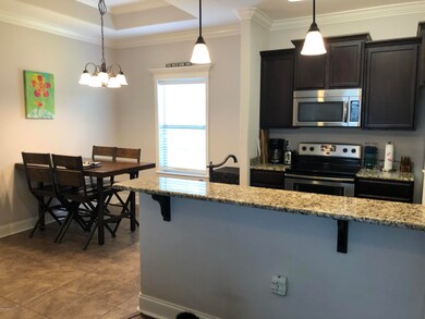 206 Bottlebrush - Kitchen and Breakfast