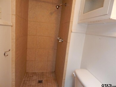 2318 2318 New Copeland Rd, Tyler, TX 75701 - photo 7