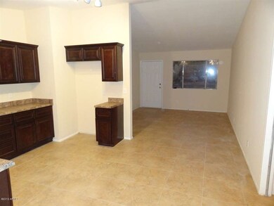 kitchen, front family