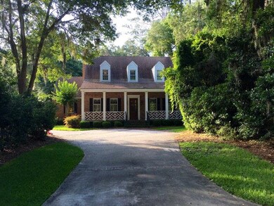 200 Merion, Saint Simons Island, GA 31522 - photo 3