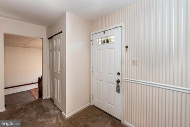 19 Railroad Ave, Beverly, NJ 08010 - photo 7