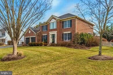 8221 Fox Hunt Ln, Frederick, MD 21702 - photo 2