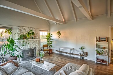 2327 Eureka Way, Redding, CA 96001 - photo 4