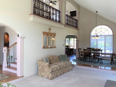 318 Colonial Dr, Ludlow, MA 01056 - photo 5