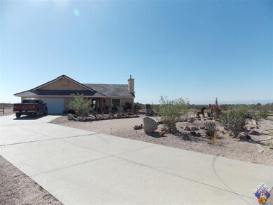 3640 Cagel St, Rosamond, CA 93560 - photo 2