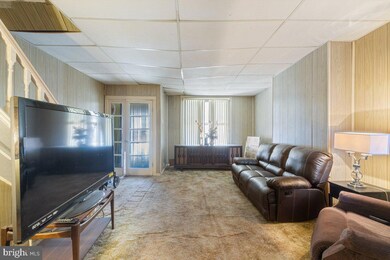 1822 S 21st St, Philadelphia, PA 19145 - photo 5