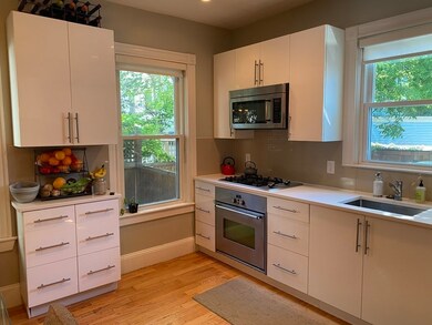 6 Fourth Street Place unit 1, Cambridge, MA 02141 - photo 4