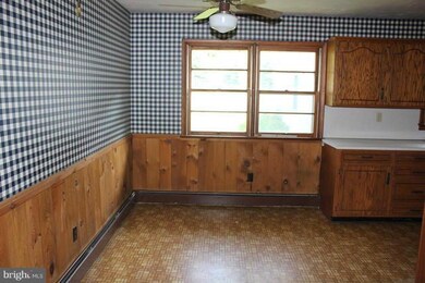 643 Houser Rd, Fayetteville, PA 17222 - photo 3