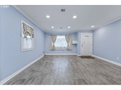 567 Bliler Ave NE, Salem, OR 97301 - photo 5