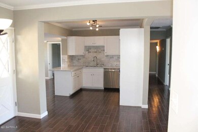 MAIN KITCHEN PIC