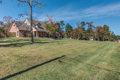 125 Autumn Lake Dr, Lufkin, TX 75904 - photo 2