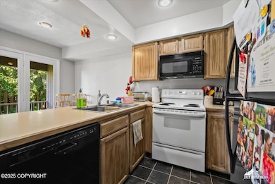 18-5320larkspurst_ZHM_018