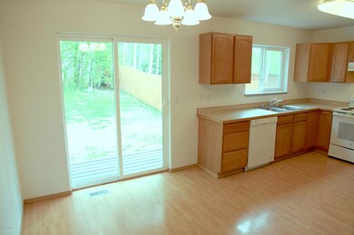 Dining Area 1
