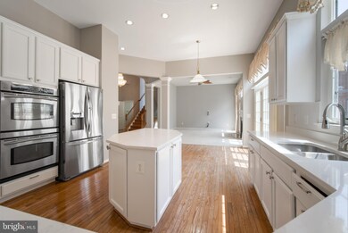 9124 Lake Tower Ln, Fort Belvoir, VA 22060 - photo 7