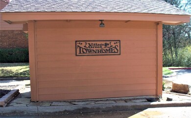 24 Village Green Ct, Denison, TX 75020 - photo 3