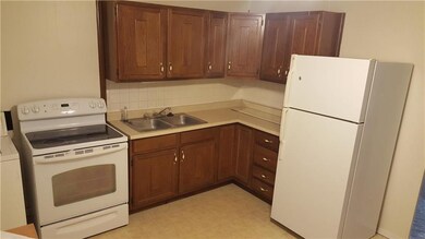 Big Eat-In Kitchen!