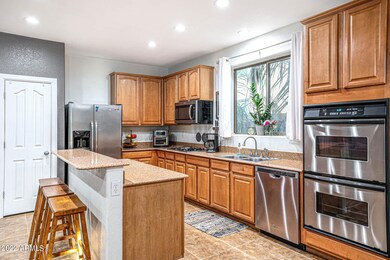 Stainless appliances & Pantry