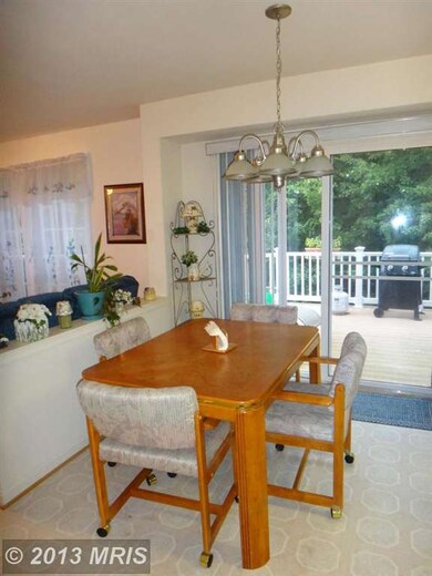 4648 Queens Grove St, White Plains, MD 20695 - photo 6