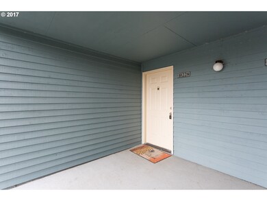 10228 SE Talbert St unit 10228, Clackamas, OR 97015 - photo 3