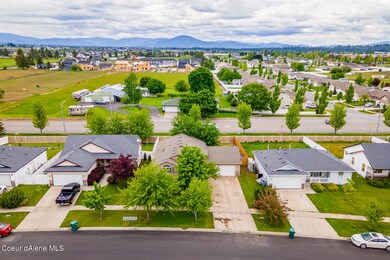 2654 N Sparrow Loop 028