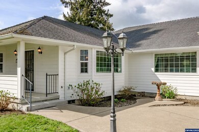 38814 NW Beech St, Scio, OR 97374 - photo 2