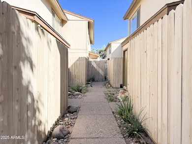 7120 E Wilshire Dr unit 6, Scottsdale, AZ 85257 - photo 3