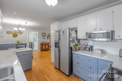 136 Whitetail Rd, Statesville, NC 28625 - photo 4