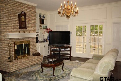 3909 Silverwood Dr, Tyler, TX 75701 - photo 3