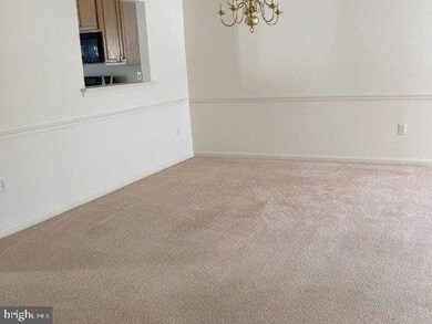 3104 Sutherland Hill Ct, Fairfax, VA 22031 - photo 4