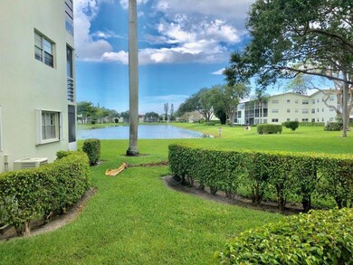 11 Dorset A unit 110, Boca Raton, FL 33434 - photo 3