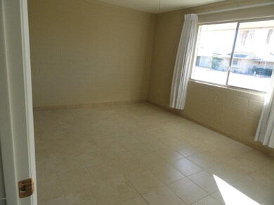 9928 W La Jolla Cir N, Sun City, AZ 85351 - photo 7