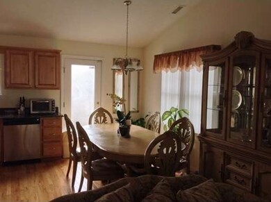 29 Chicopee St, Worcester, MA 01602 - photo 6