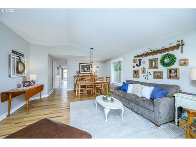 Living Room/Dining Room