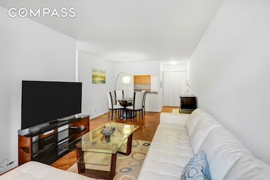 The Kingsley unit 607, New York, NY 10021 - photo 3