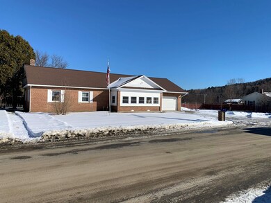 39 Edwards St, Colebrook, NH 03576 - photo 2