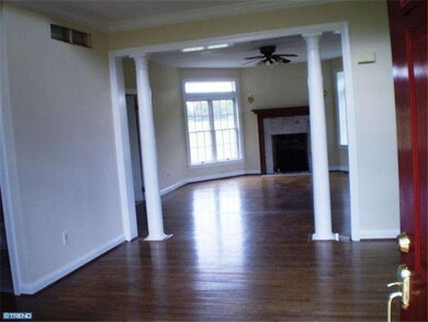 1341 Taylor Dr, Langhorne, PA 19047 - photo 3