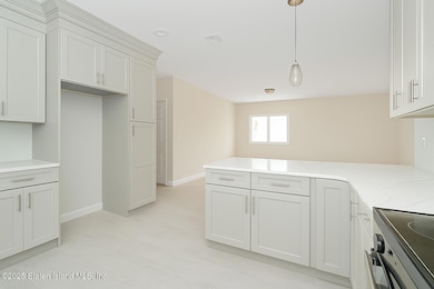 192 Mason Blvd, Staten Island, NY 10309 - photo 3